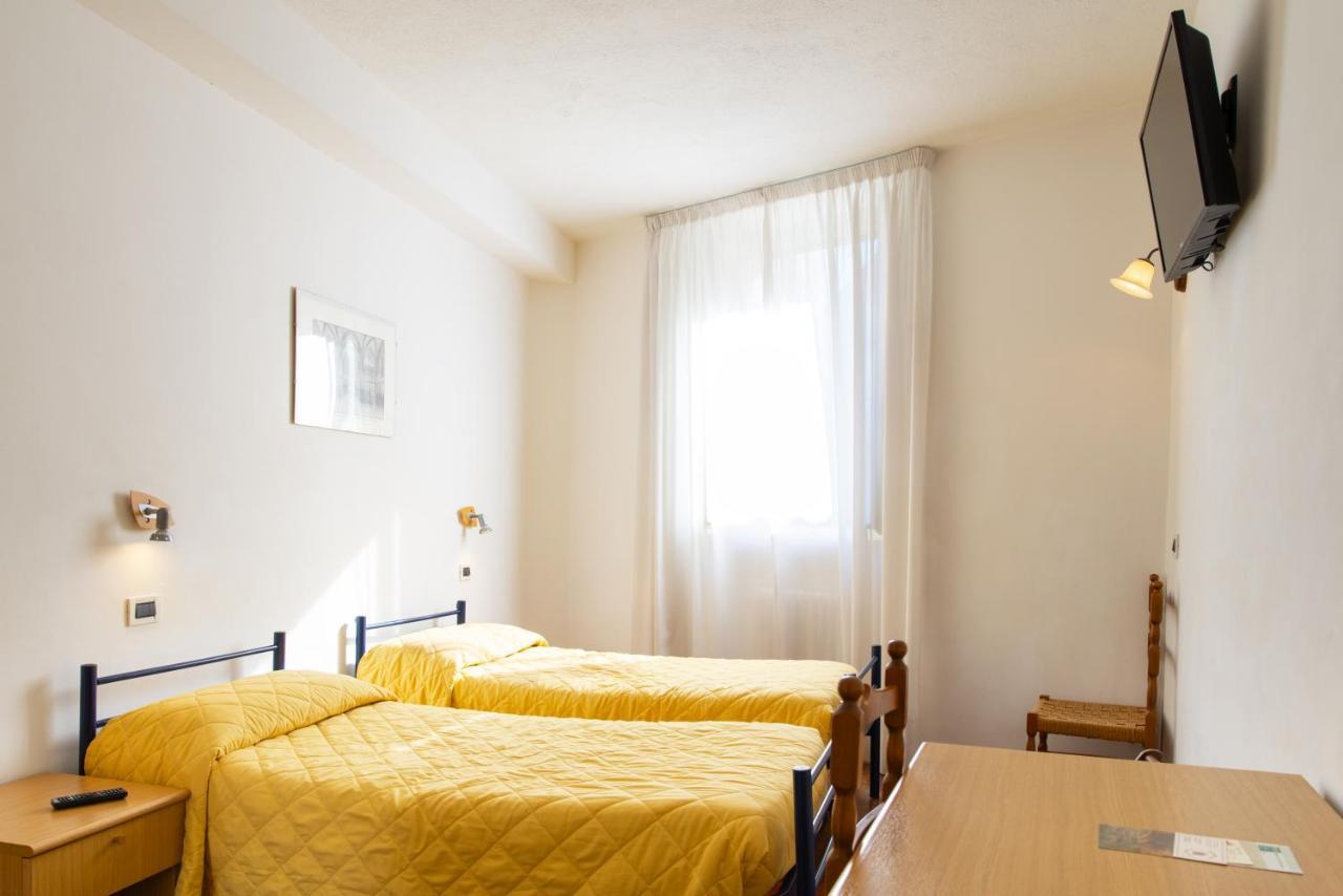 Arco Del Vento Hotel Assisi Luaran gambar